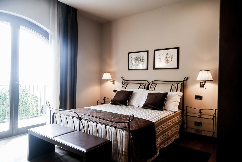 Bed and Breakfast Cascina Cortine Guarene Zimmer foto