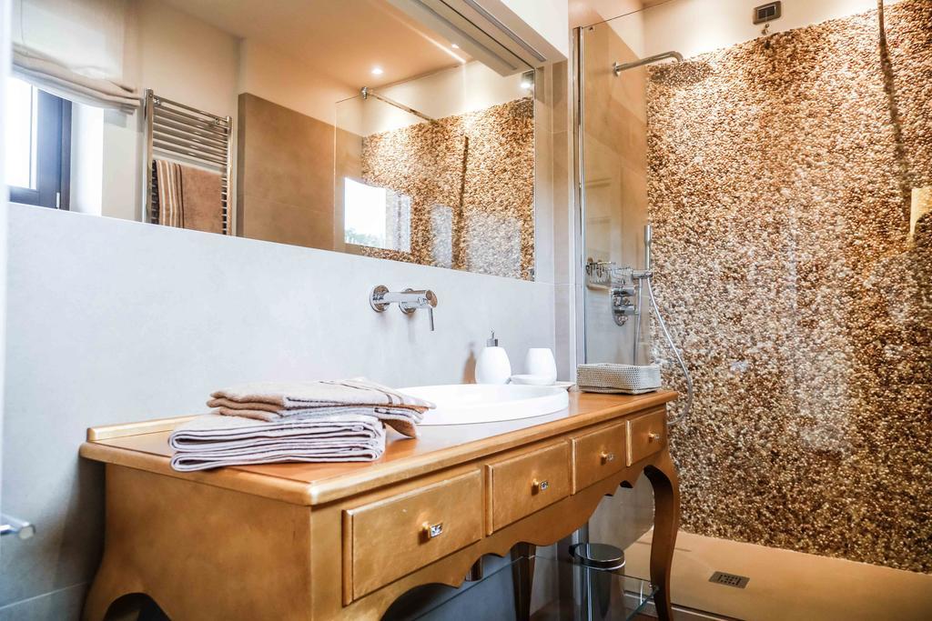 Bed and Breakfast Cascina Cortine Guarene Zimmer foto